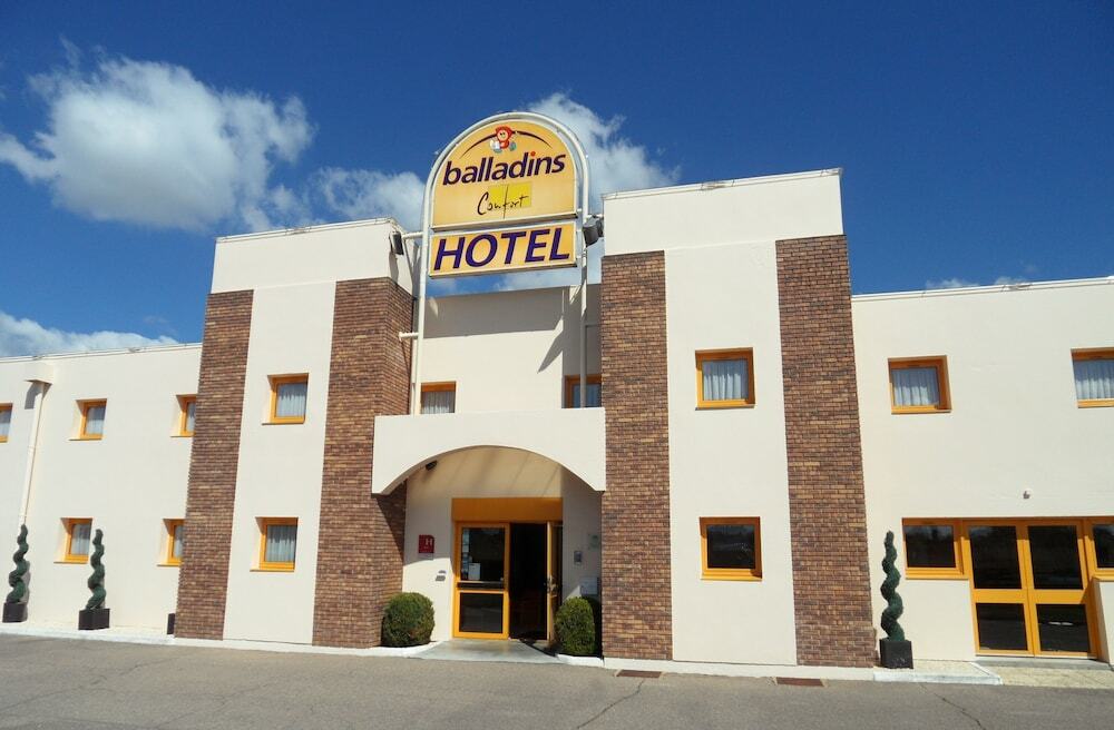 Hotel The Originals Access Bourges Nord Saint-Doulchard Exterior foto